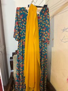 Floral Print Kurti Set