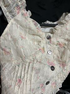 Floral Ruffle Crop Top