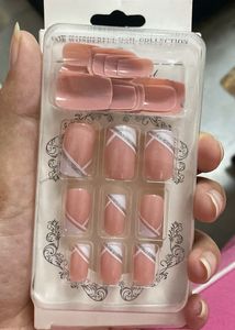 Stick On Nails Kit