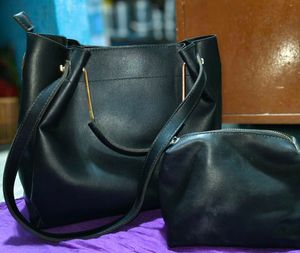 Elegant Black Studded Handbag with Pouch – Stylish