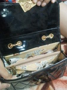 Beutiful Girls Slingbag