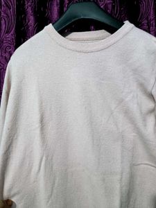 Thin Woolen Beige Colour Fitted Top