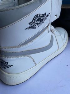 Sneakers AirJordan 1 Neutral Grey