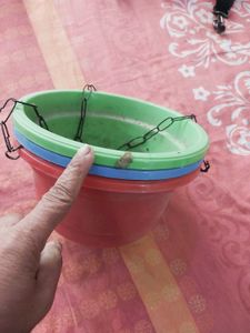 3 Pot Set One Is Hanging With Chain