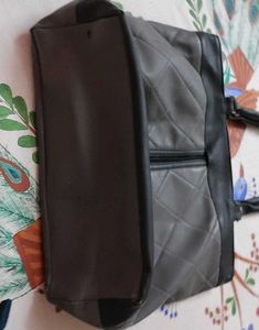 Stylish Grey Handbag