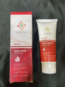 Earthy Essentials Red Aloe Vera Face Wash