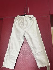 34 Waist  Womens Wide Leg White Jeans