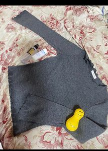 Grey Fitted Full Sleeve Top