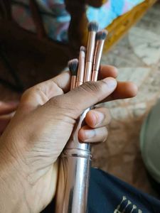 Makeup Brushes
