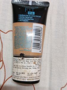 Maybelline Fit Me Foundation Shade 330.