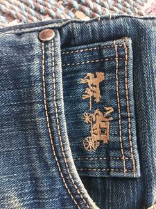 Good Quality, Nice Fabric ,I Have No ,To Selling