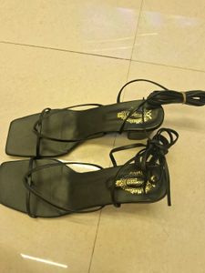 Minimalist Black Tie-Up Sandals