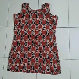 Paisley Print Sleeveless Top