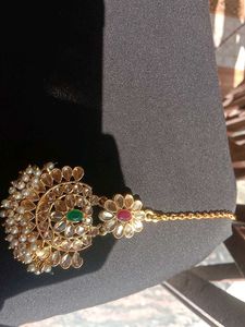 Beautiful Multi Colour Earrings And Maang Tikka