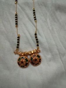 🖤💛 Short Mangalsutra – Brand New