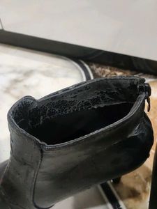 Black Boots