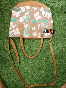 Beautiful Floral Bag Without Zip