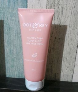 Dot&Key Watermelon Superglow Gel Face Wash