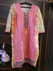 Kurti With Dupatta