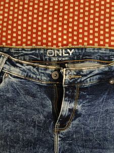 Distressed Denim Jeans