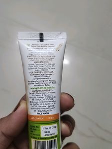 Mamaearth Set Of 3 Onion rangeTrial Conditioner + Onion Trail Hair Oil And Trail Vitamin C Face Wash