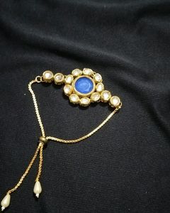 Beautiful Kundan Bracelet With Adjustable Chain.   Meenakari On Back Side Of Kundan    Unused Piece