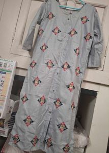 Embroidered Grey Kurta