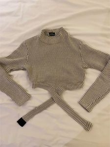 ON SALE Cropped Top Size S