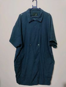 Navy blue half-sleeve coat