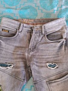 Distressed G-Star Jeans