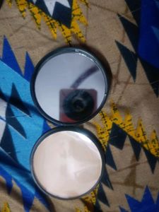 Kiss Beauty Matte Compact Powder