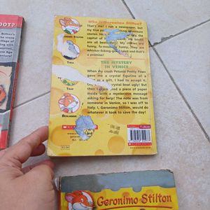 set of 3 Geronimo Stilton Books