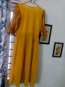 Women&#39;s Traditional Designer Kurti Set