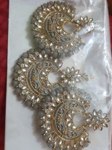 New Earings Set