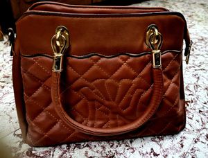 Brown siling stylish Handbag 3 compartment