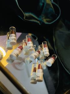 Mini lipsticks
