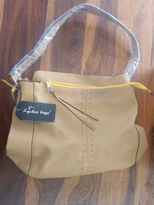 Myntra's Lychee bag