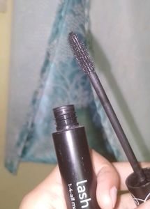 Plum 1-4-All Mascara