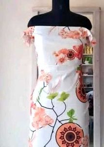 Offshoulder Dress