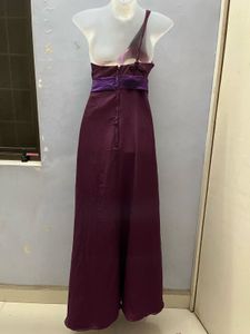 Elegant Purple Padded One-Shoulder Gown