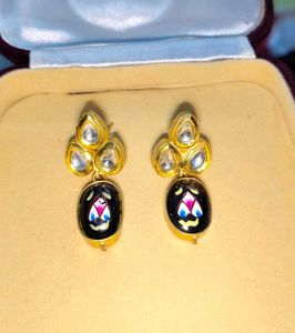 Kundan & Black Stone Earings