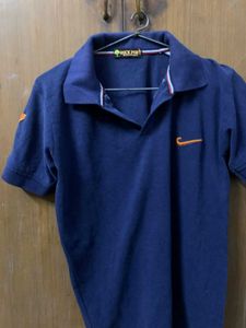 NAVY BLUE T-SHIRT