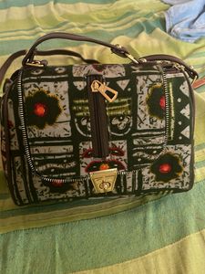Sling Bag