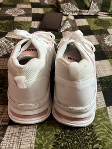 Sport Shoes For Girls And Women