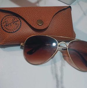 Ray-Ban Aviator Sunglasses