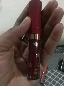 Miss Green Matte Lipsticks