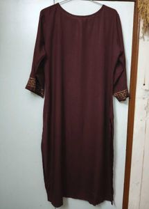 Janasya Deep Maroon Foil Printed Beautiful Kurta