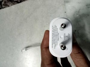 UBON NEW AND ORIGINAL 44 WATT TYPE C MOBILE CHARGE