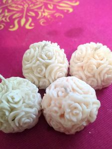 Rose Ball Candles (Set of 4)