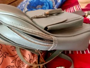 bags for daily use and college girlies 💗